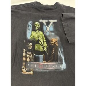 The X Files Shirt "Home" Episode Nearly Banned‎ Giant Tag Mens L Peacocks Rare